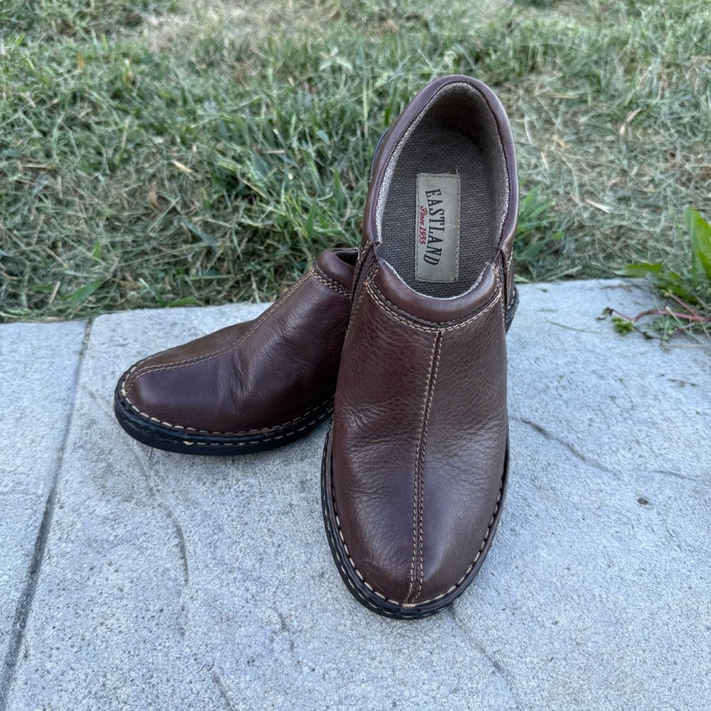 Eastland Shoes Women's 8 Amore Brown Leather Slip On Casual 3096-02M S 160